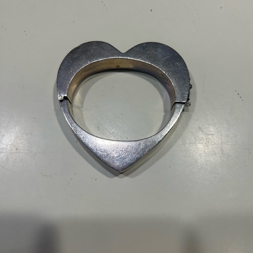 Vintage Thick Sterling Silver Heart-Shaped  Bracelet